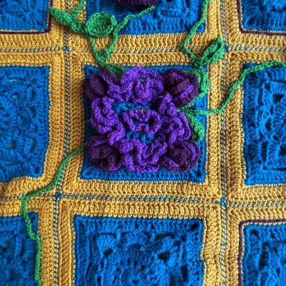 Handmade Crochet Granny Square Art Panel Fiber Art 32x32 Floral 3D Applique Yarn - Picture 2 of 7